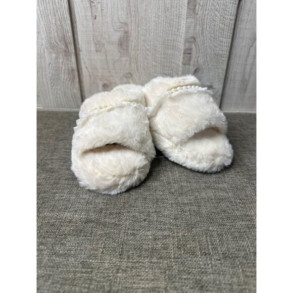 Womens Fuzzy Open Toe Slippers Pearl & Ribbon Trim Non-Slip Sole Size S 6-8 - Picture 1 of 7